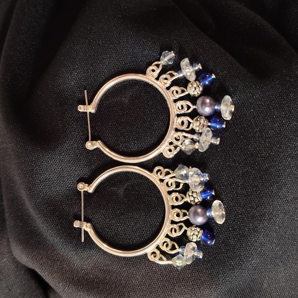 Earring Set With 6 Different Styles - Picture 5 of 8